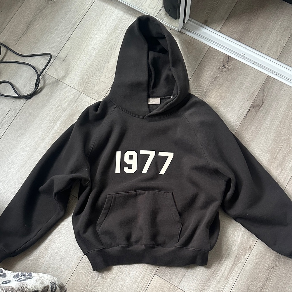 Essentials Black Hoodie with 1977 Print